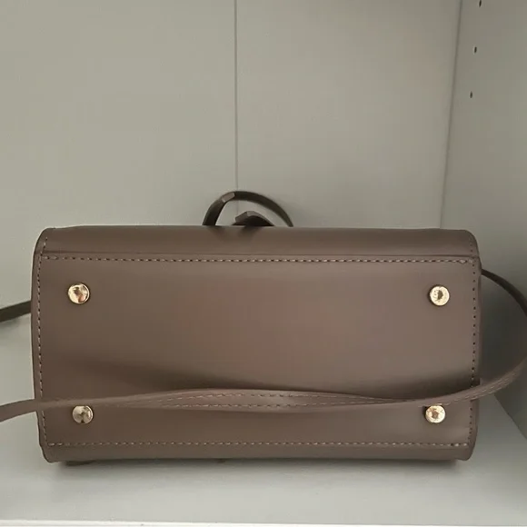 Zara Brown Satchel Bag with Structured Design - Picture 4 of 5